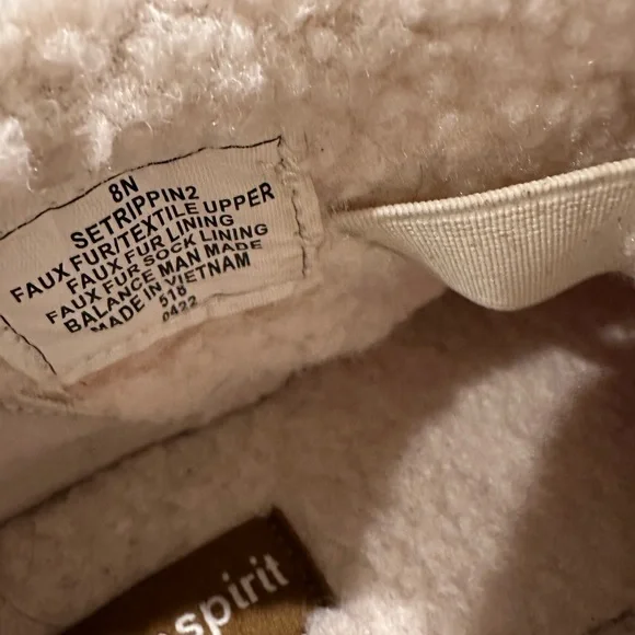 Easy Spirit - Picture 11 of 15